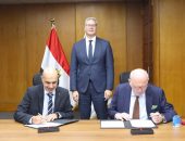 وزير البترول يشهد توقيع اتفاقيتين لشركة “ABB” لرفع كفاءة استخدام الطاقة بمصانع أبوقير للأسمدة