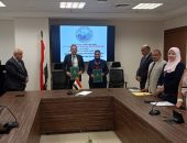 *”نقل الكهرباء” توقع عقدًا مع “الماكو” لتوريد 5 محولات لتعزيز الشبكة القومية بمنطقتي مصر الوسطى والقناة