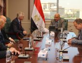 وزير الكهرباء : خطة لتحويل الشبكة التقليدية إلى شبكة ذكية بالتعاون مع “ABB”