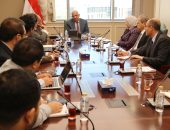وزير الكهرباء والطاقة المتجددة يجتمع بشركة “China Energy ” لمتابعة مشروع  الربط الكهربائي مع السعودىة