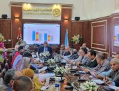 رئيس كهرباء الاسكندرية يعقد اجتماعاً مع مسئولي الضبطية القضائية لزياده حملات سرقات التيار