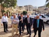 بالصور.. ” رئيس كهرباء شمال القاهرة” يتفقد شبكات مصر الجديدة