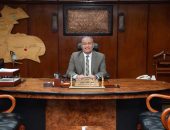 البصمة تنهي زمن المجاملات.. انضباط العمالة اليومية فى شمال القاهرة للكهرباء