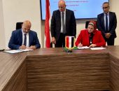 المصرية لنقل الكهرباء توقع عقدًا لتطوير البنية التحتية للاتصالات ودعم التشغيل الآمن للشبكة بمنطقة القاهرة